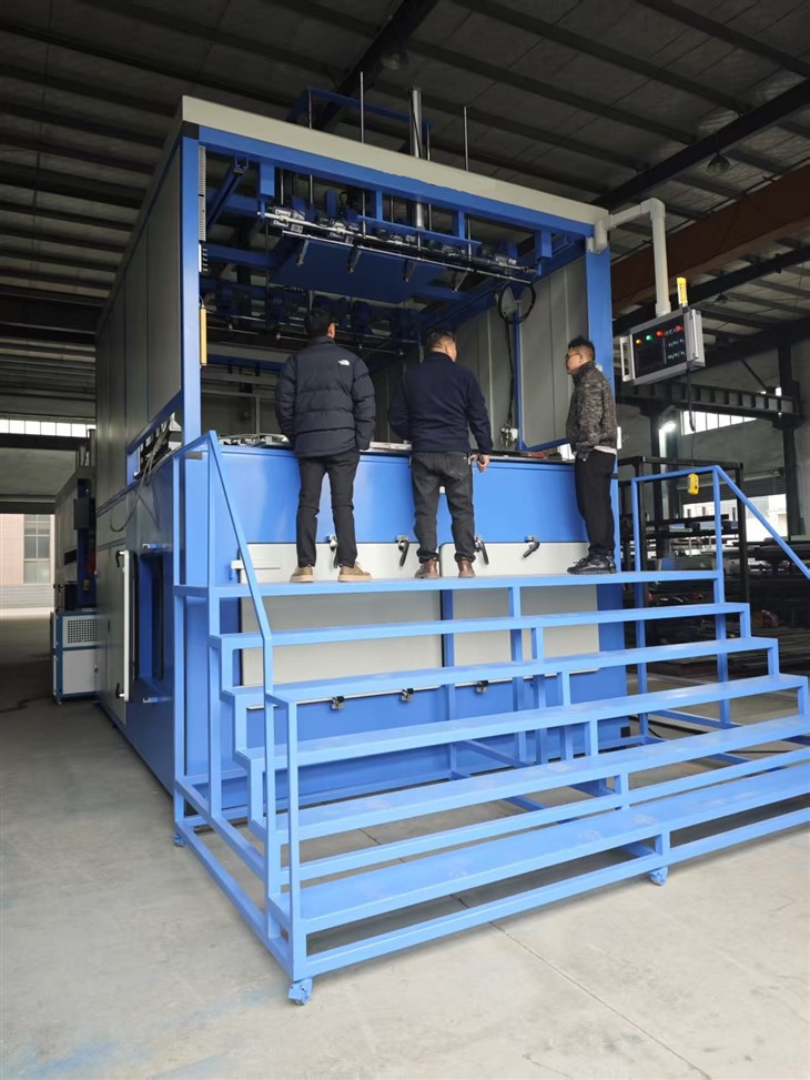 f99a439beae23de084d73f1b2b7442d